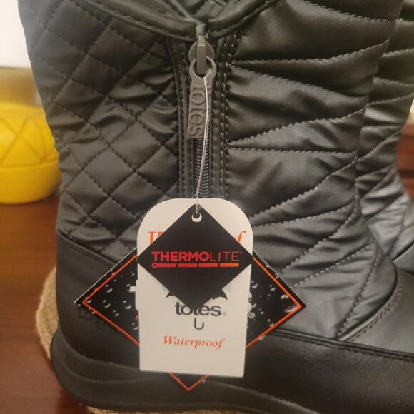 NWT Womens Totes Waterproof Insulated Thermolite Boots Sz 10 - Picture 10 of 10